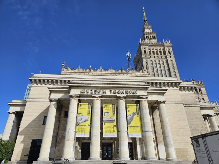 Pałac Kultury i Nauki Warszawa, Varso Tower, Warszawa bilety, Red Bull Linia Czasu, Taras widokowy