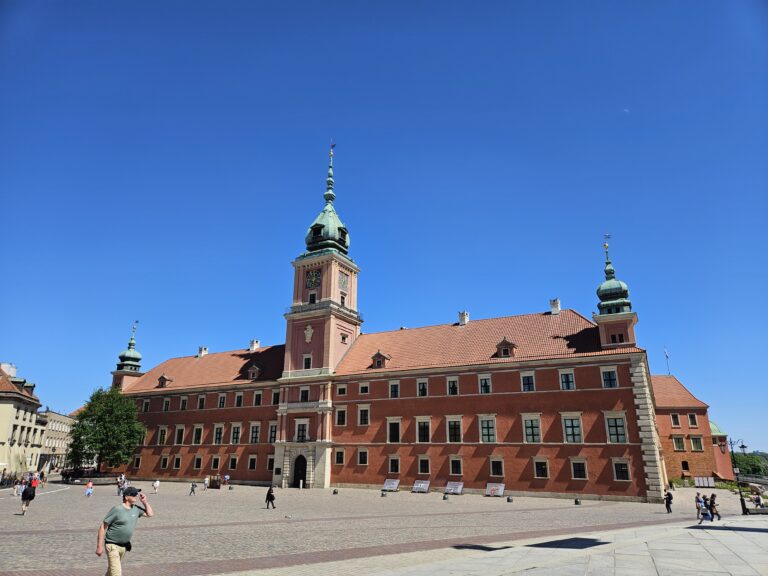 zamek królewski w warszawie, wakacje 2026, zamek królewski w warszawie bilety, zwiedzanie warszawy ,